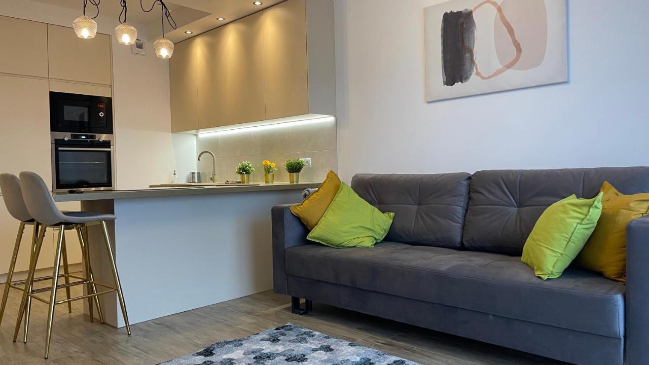 2-Room In New House, Wola Warsaw Exterior photo